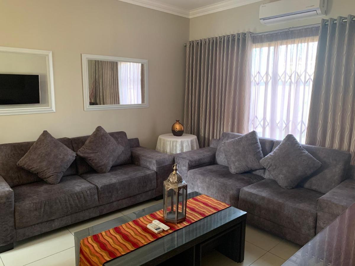 ריצ'רדס ביי Bay Sun Lodge מראה חיצוני תמונה