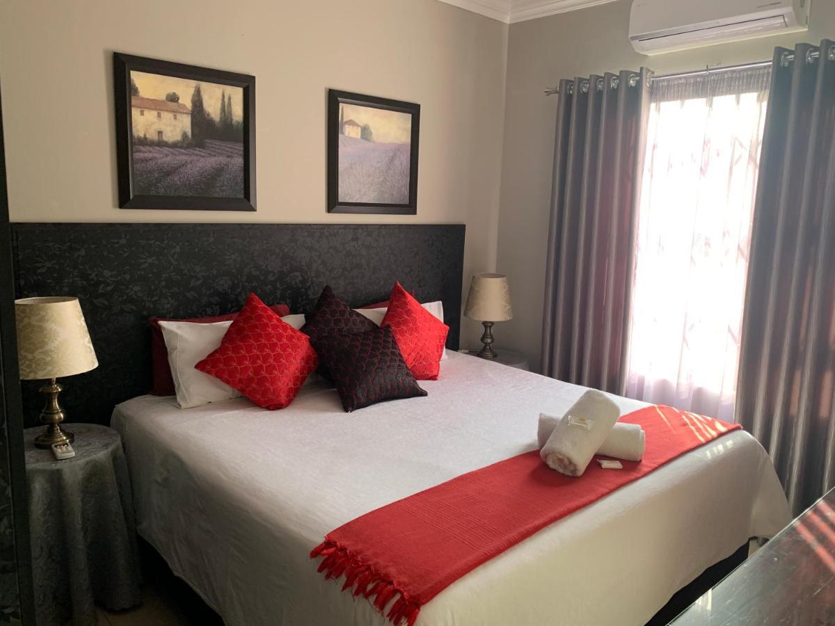 ריצ'רדס ביי Bay Sun Lodge מראה חיצוני תמונה