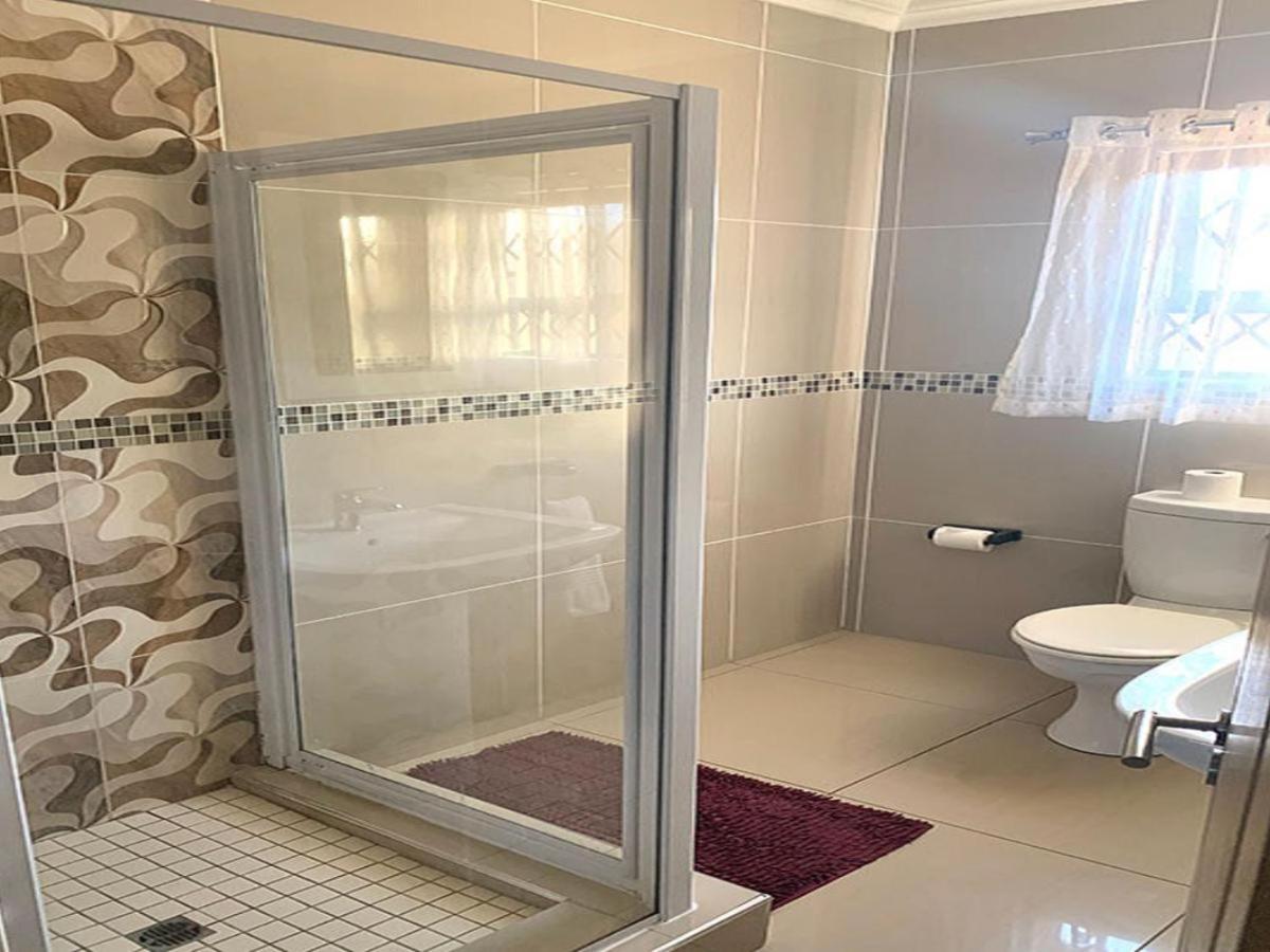 ריצ'רדס ביי Bay Sun Lodge מראה חיצוני תמונה