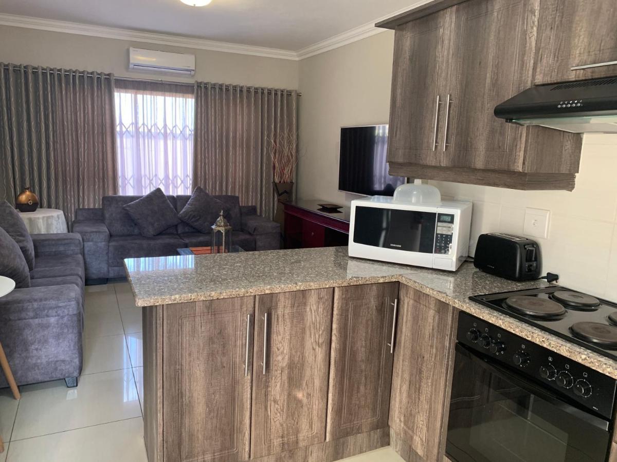ריצ'רדס ביי Bay Sun Lodge מראה חיצוני תמונה