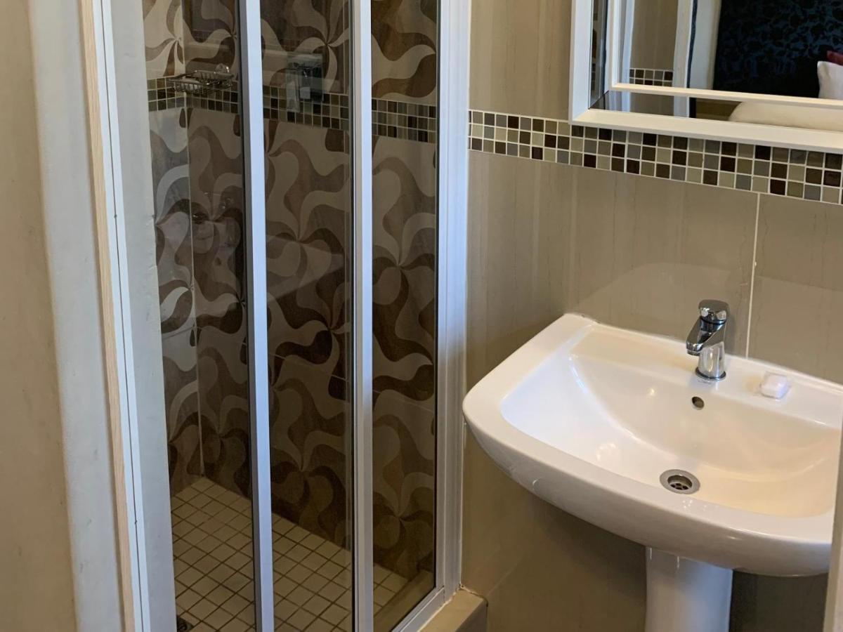 ריצ'רדס ביי Bay Sun Lodge מראה חיצוני תמונה