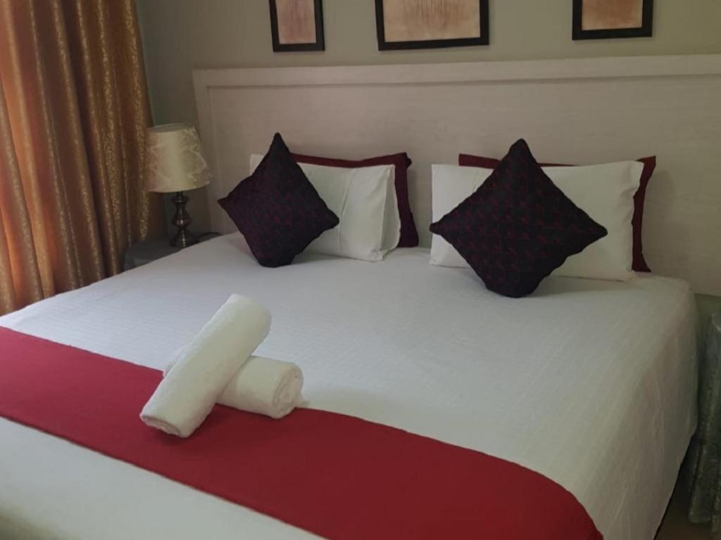 ריצ'רדס ביי Bay Sun Lodge מראה חיצוני תמונה