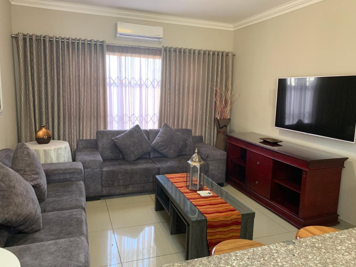 ריצ'רדס ביי Bay Sun Lodge מראה חיצוני תמונה
